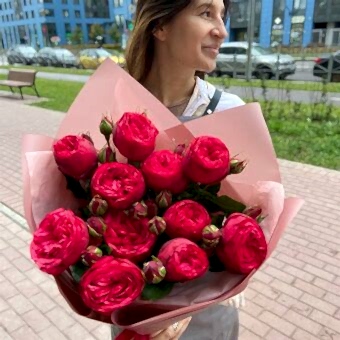 Букет из Роз Ред Пиано, 11 шт