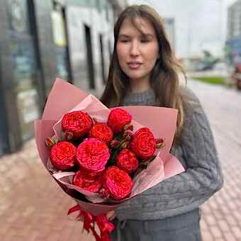 Букет из Роз Ред Пиано, 9 шт